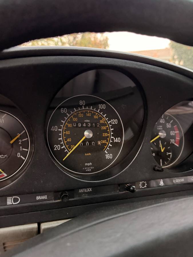 Mercedes-benz-380sl-1985-silver-12