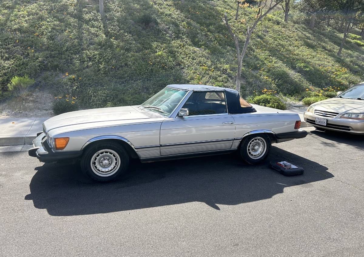 Mercedes-benz-380sl-1985-silver-13