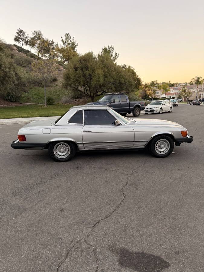 Mercedes-benz-380sl-1985-silver-16
