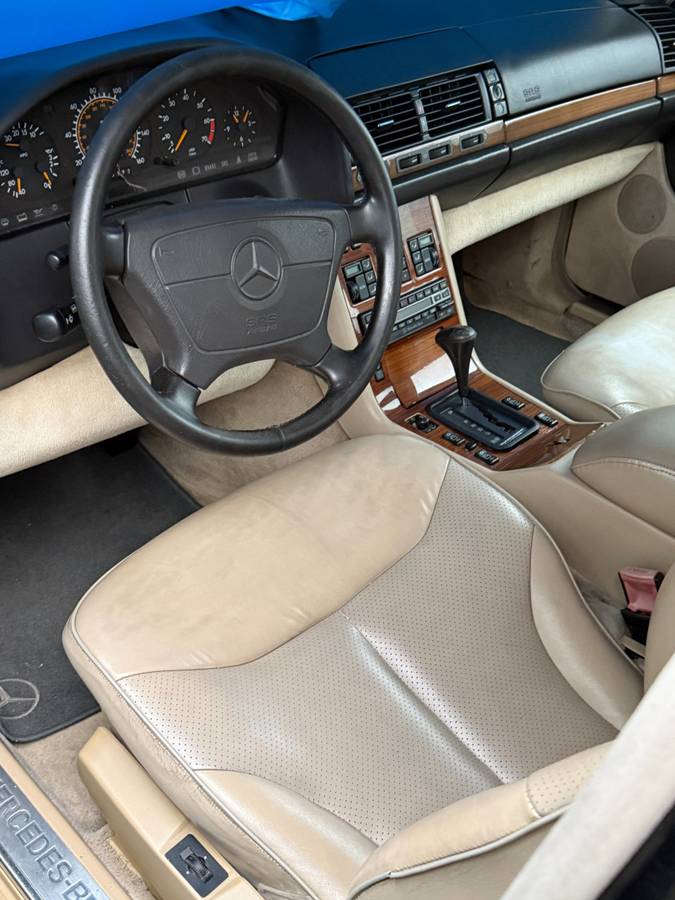 Mercedes-benz-400-se-1992-black-3