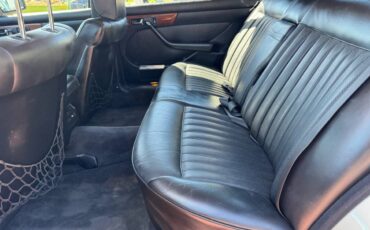 Mercedes-benz-420-1986-custom-21