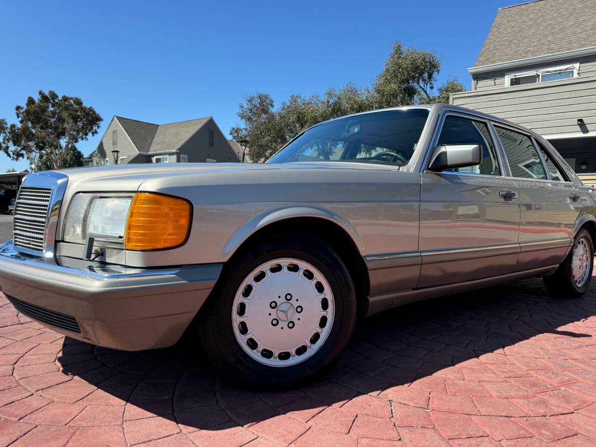 Mercedes-benz-420-1986-custom-8