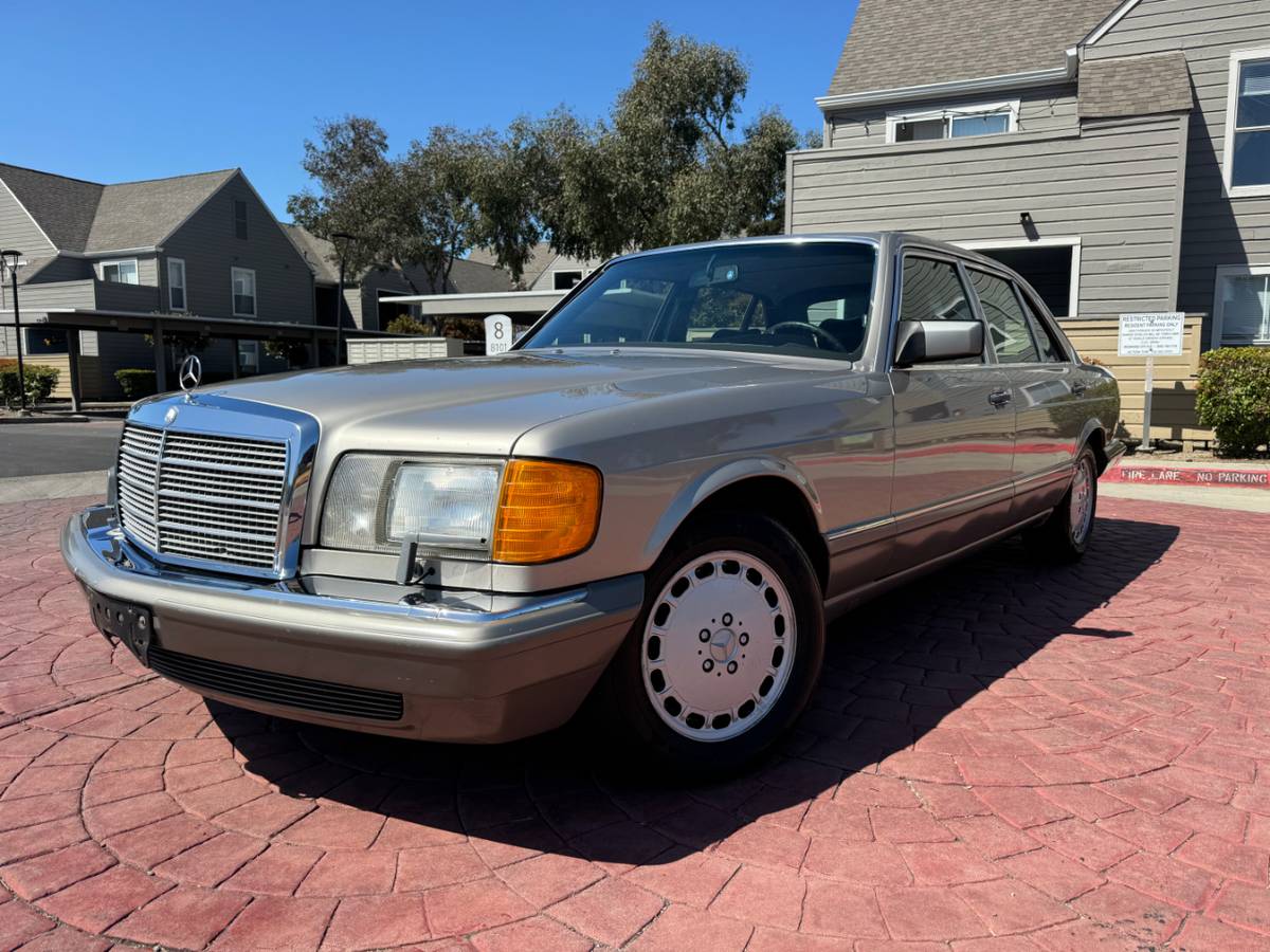 Mercedes-benz-420-1986-custom