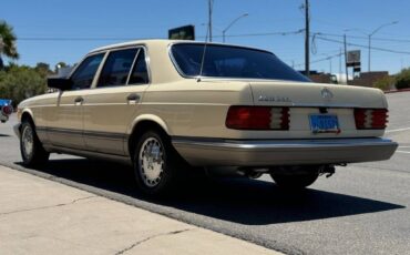 Mercedes-benz-420-class-1987-yellow-7