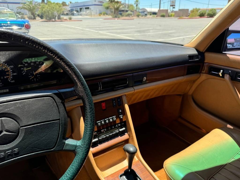 Mercedes-benz-420-class-1987-yellow-80