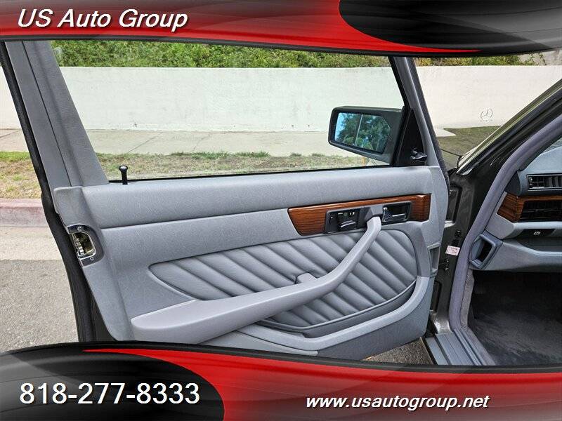 Mercedes-benz-420-sel-1991-grey-45