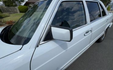 Mercedes-benz-420sel-1988-white-16