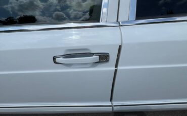 Mercedes-benz-420sel-1988-white-20