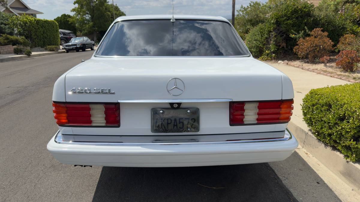 Mercedes-benz-420sel-1988-white-28