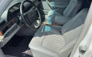 Mercedes-benz-420sel-1988-white-31