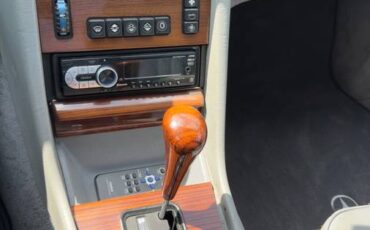 Mercedes-benz-420sel-1988-white-35