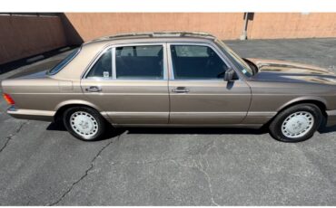 Mercedes-benz-420sel-1990-brown