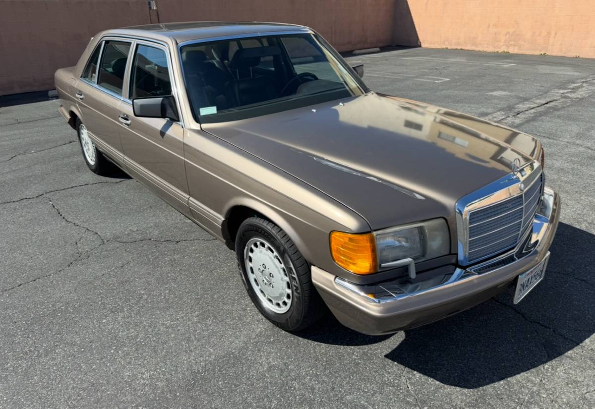 Mercedes-benz-420sel-1990-brown-4