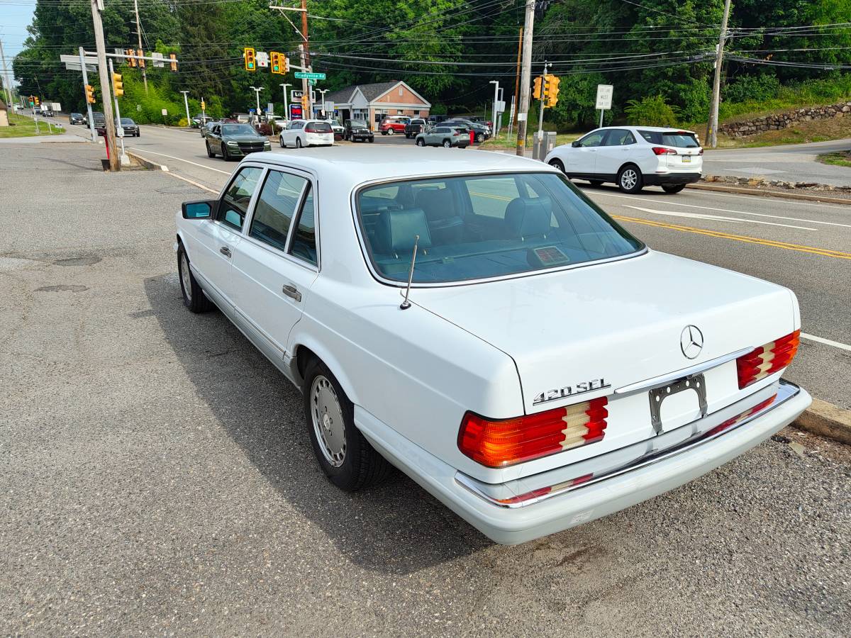Mercedes-benz-420sel-1991-white-1