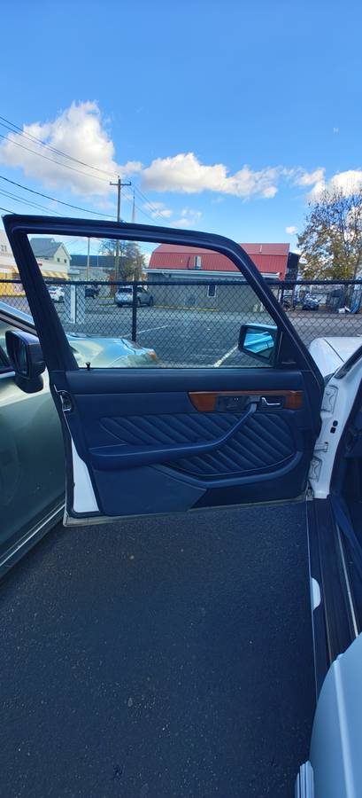 Mercedes-benz-420sel-1991-white-6