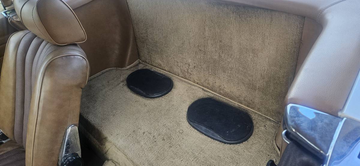 Mercedes-benz-450sl-1975-white-13