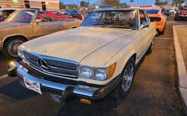 Mercedes-benz-450sl-1975-yellow-12