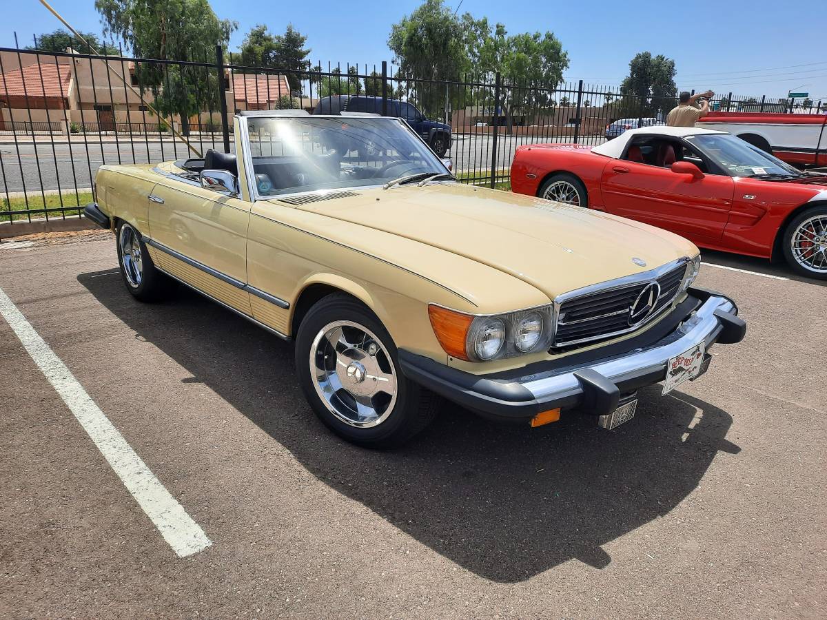 Mercedes-benz-450sl-1975-yellow-15