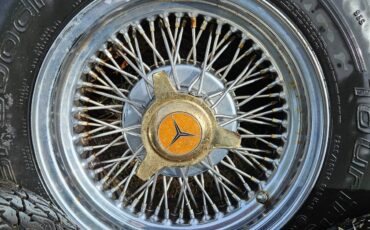 Mercedes-benz-450sl-1975-yellow-22