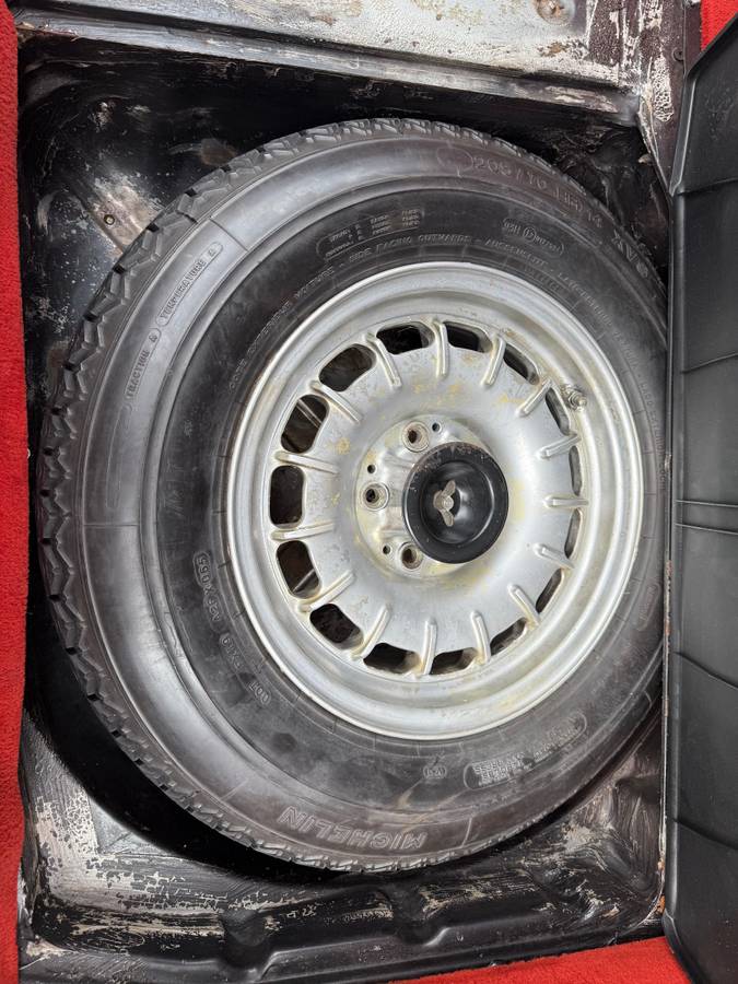 Mercedes-benz-450sl-1978-21