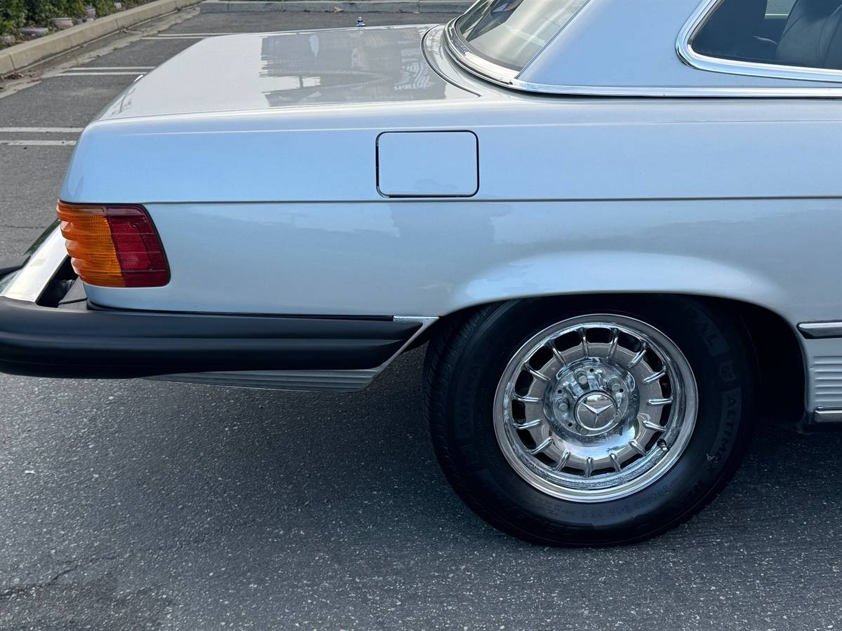 Mercedes-benz-450sl-1978-silver-18