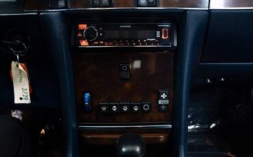 Mercedes-benz-500-class-560-sl-1988-white-12