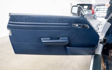 Mercedes-benz-500-class-560-sl-1988-white-14