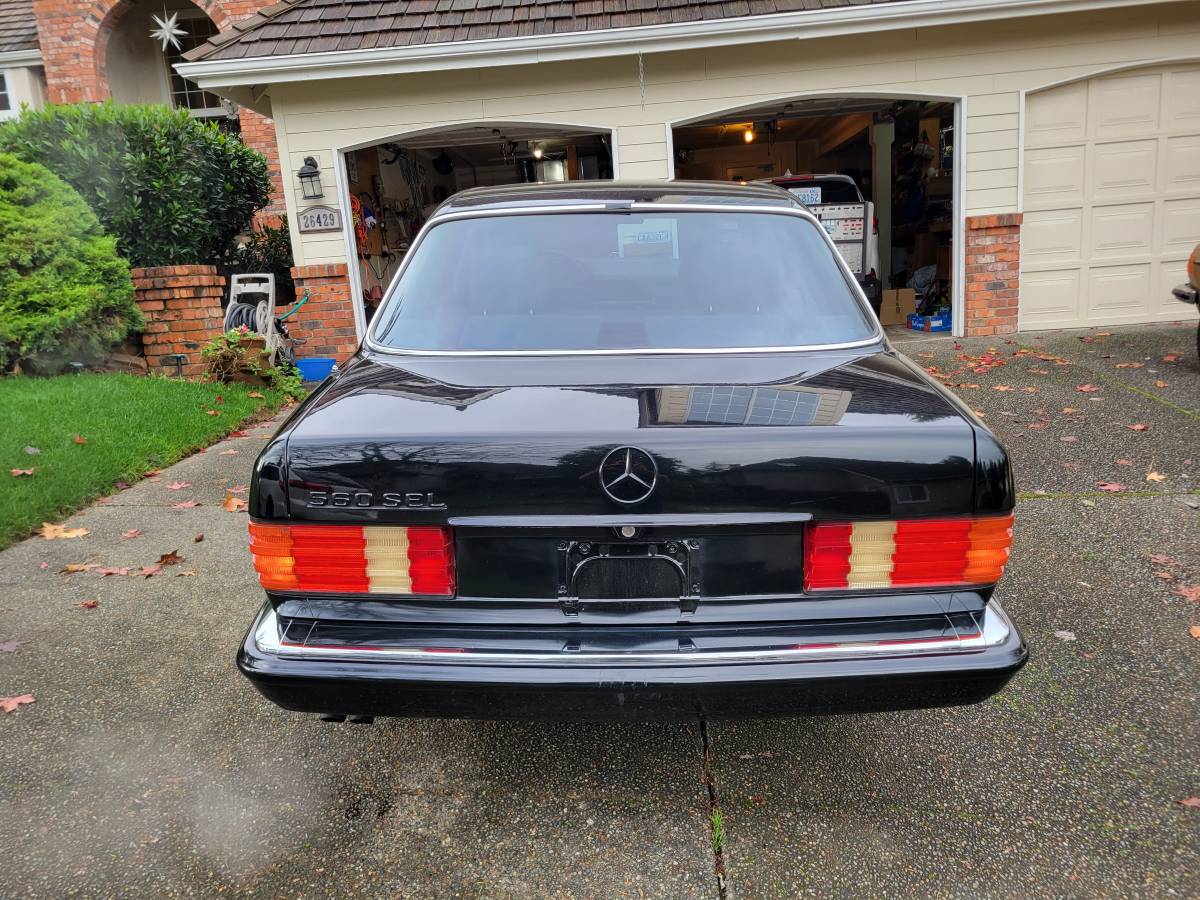 Mercedes-benz-560-1989-black-2