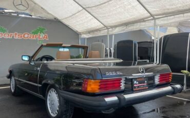 Mercedes-benz-560-class-1986-16