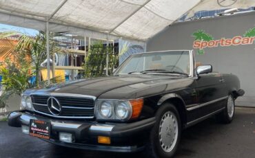 Mercedes-benz-560-class-1986