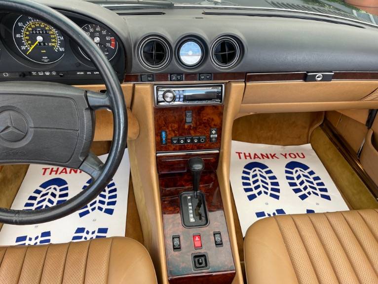 Mercedes-benz-560-class-1986-33