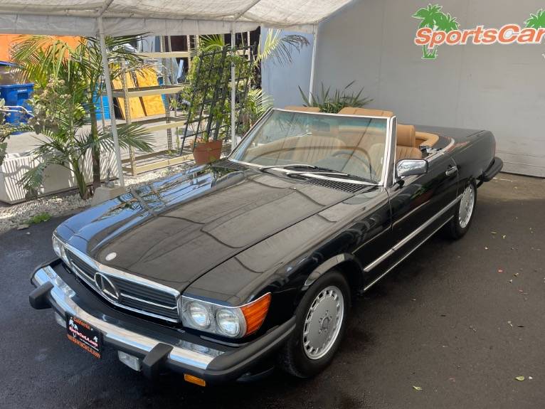 Mercedes-benz-560-class-1986-5