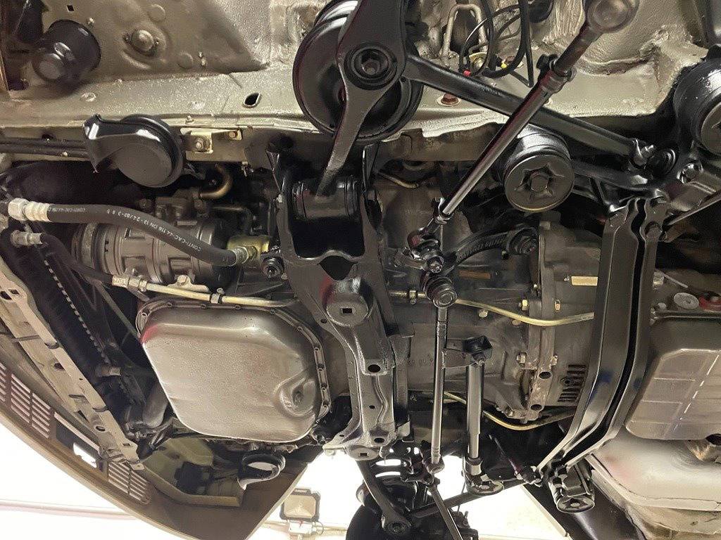 Mercedes-benz-560-class-1988-yellow-106