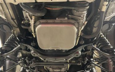 Mercedes-benz-560-class-1988-yellow-125