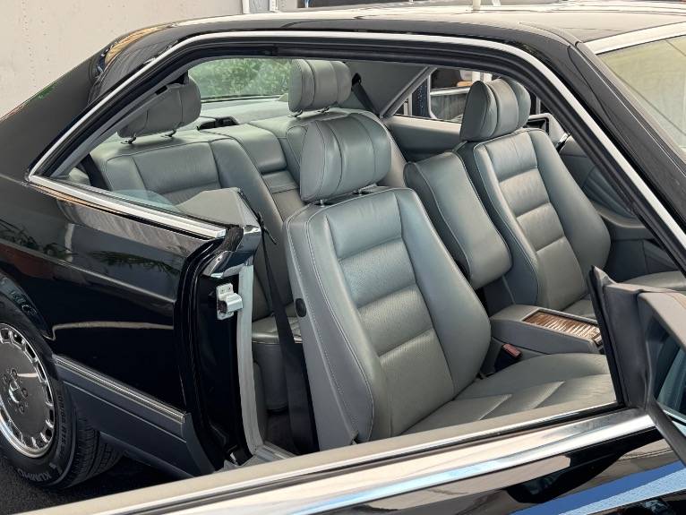 Mercedes-benz-560-class-1989-10