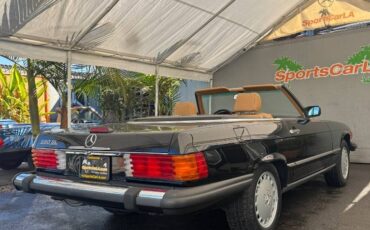 Mercedes-benz-560-class-1989-14