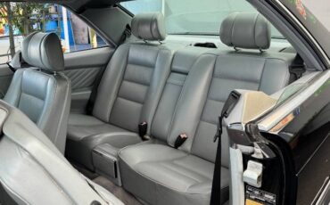 Mercedes-benz-560-class-1989-15