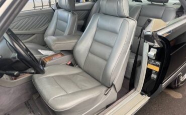 Mercedes-benz-560-class-1989-16