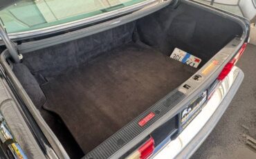 Mercedes-benz-560-class-1989-18