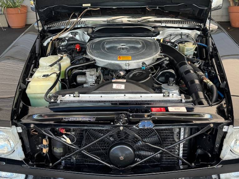 Mercedes-benz-560-class-1989-19