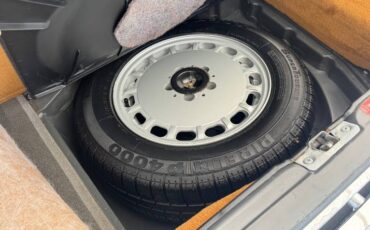 Mercedes-benz-560-class-1989-28