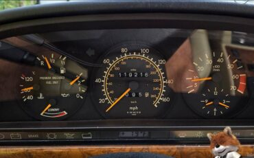 Mercedes-benz-560-series-1991-10