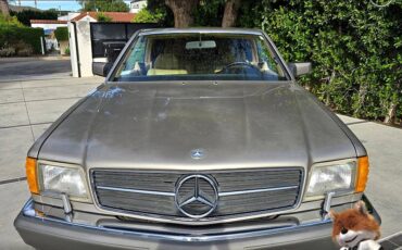 Mercedes-benz-560-series-1991-4