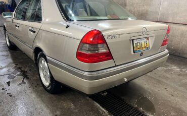 Mercedes-benz-c-class-1995-2