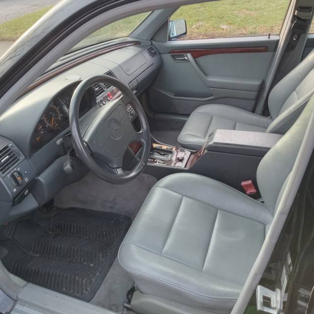 Mercedes-benz-c-class-1995-2