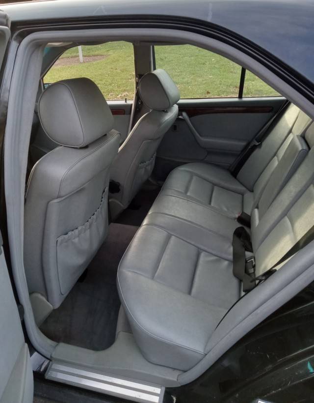 Mercedes-benz-c-class-1995-3