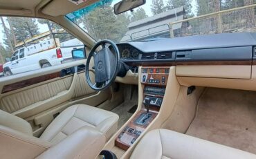 Mercedes-benz-c300-1990-custom-5