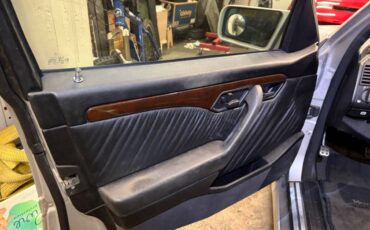 Mercedes-benz-c36-amg-1996-silver-15