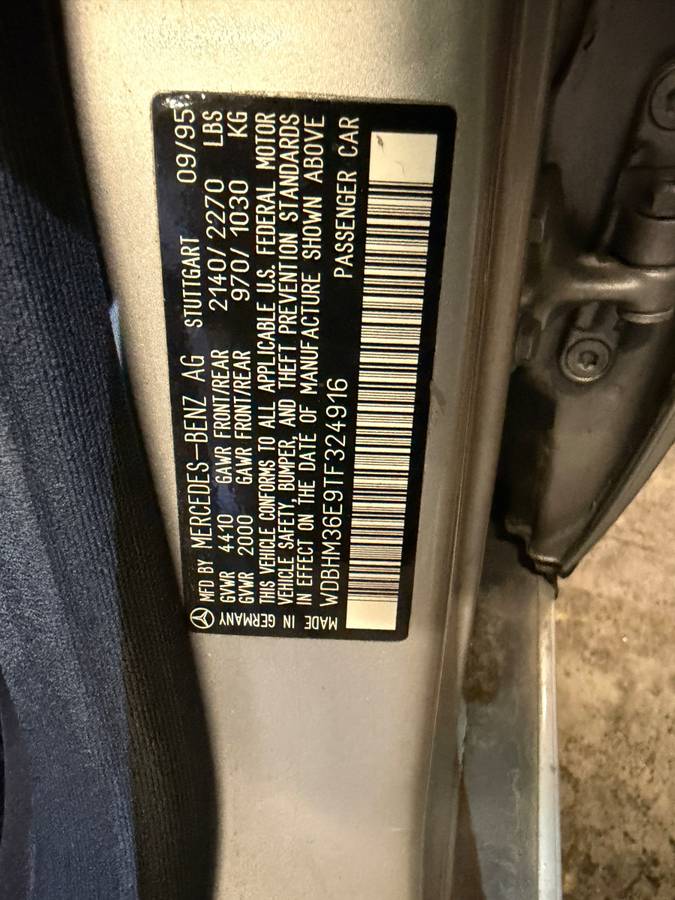 Mercedes-benz-c36-amg-1996-silver-16