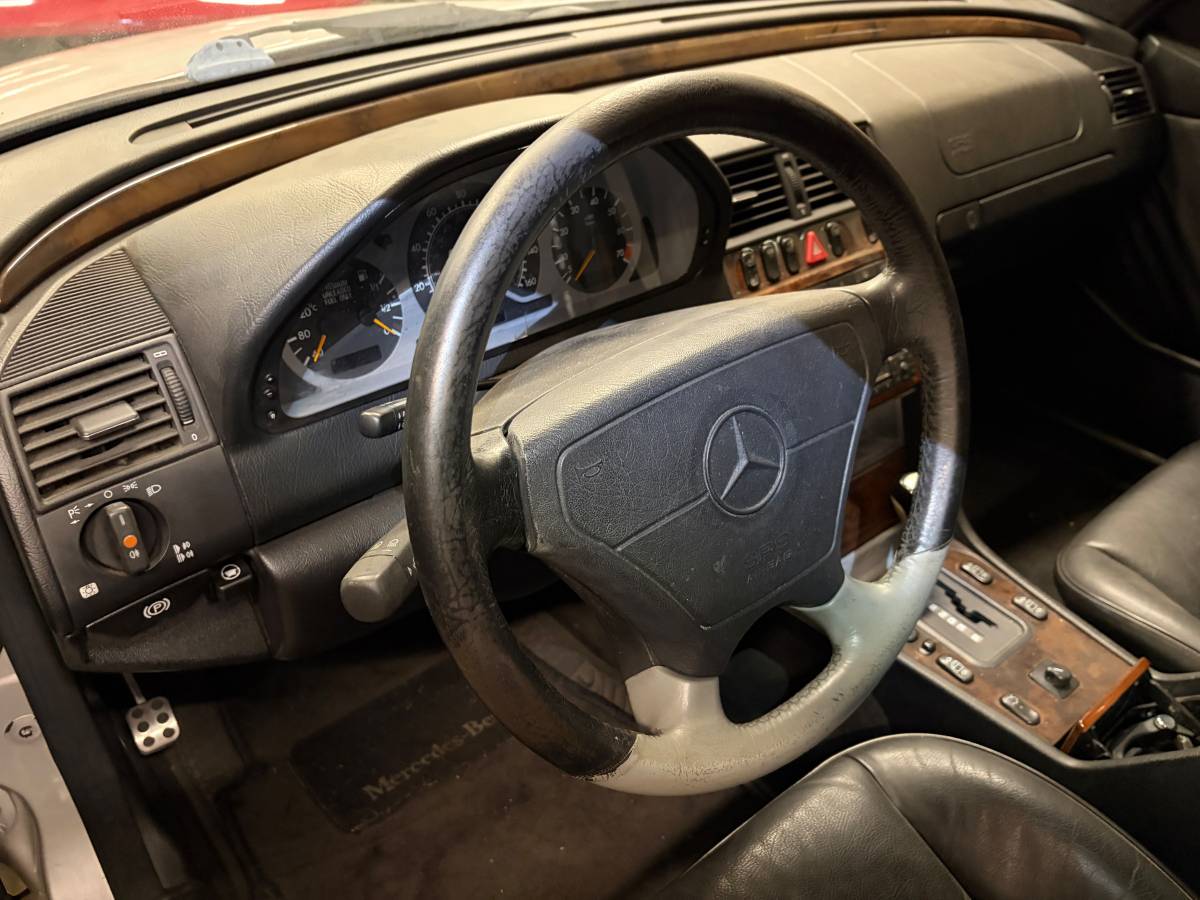 Mercedes-benz-c36-amg-1996-silver-3
